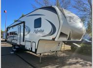 Used 2019 Grand Design Reflection 28BH image