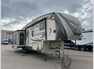 Used 2014 Palomino Sabre 33CKTS image