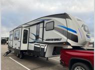 Used 2018 Forest River RV Cherokee Arctic Wolf 305ML6 image