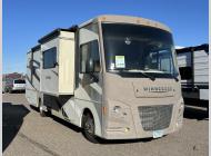 Used 2015 Winnebago Vista 30T image