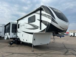 New 2024 Grand Design Solitude 310GK Photo