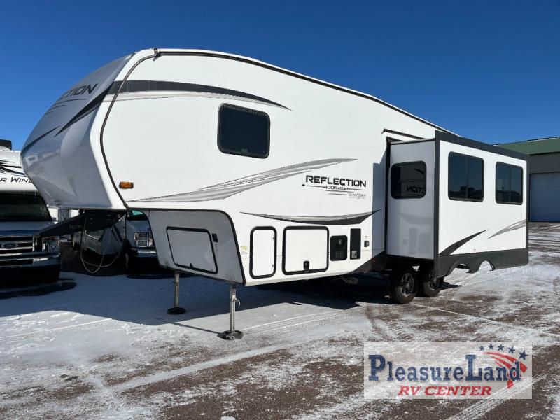 RV listing image