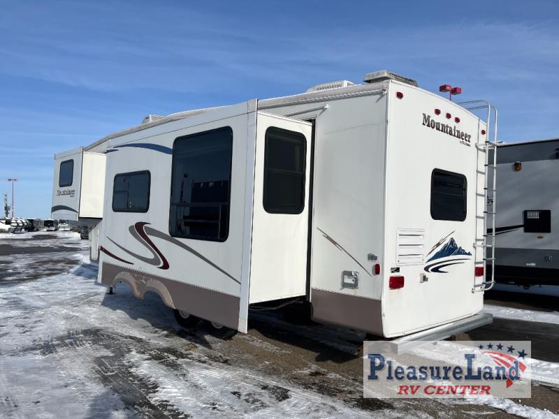 RV listing image