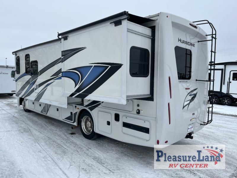 RV listing image