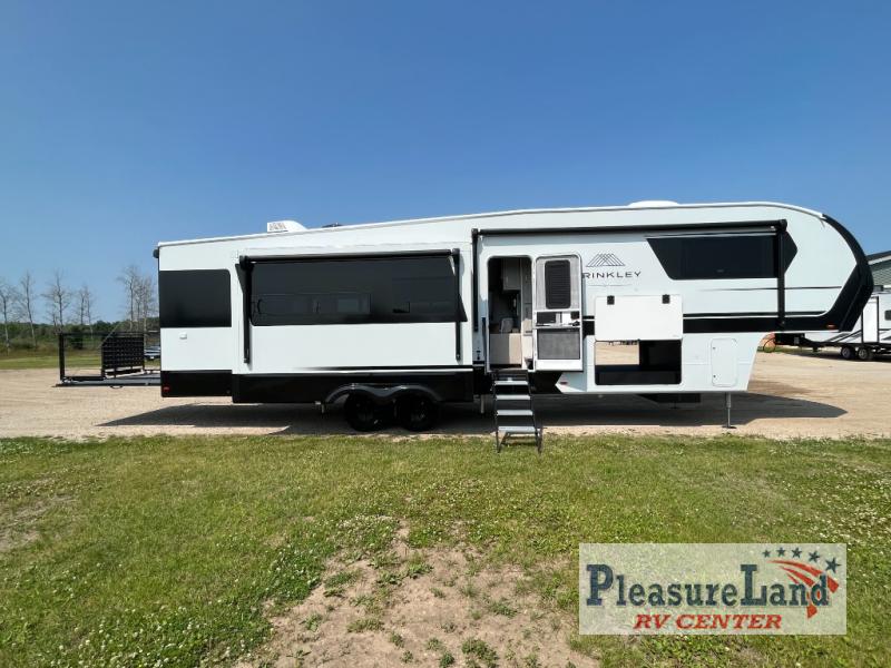 RV listing image