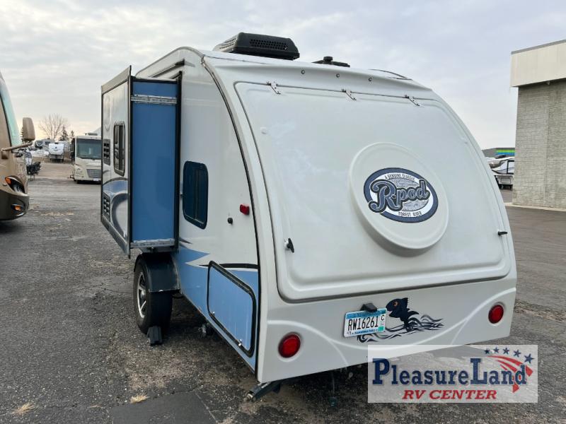 RV listing image
