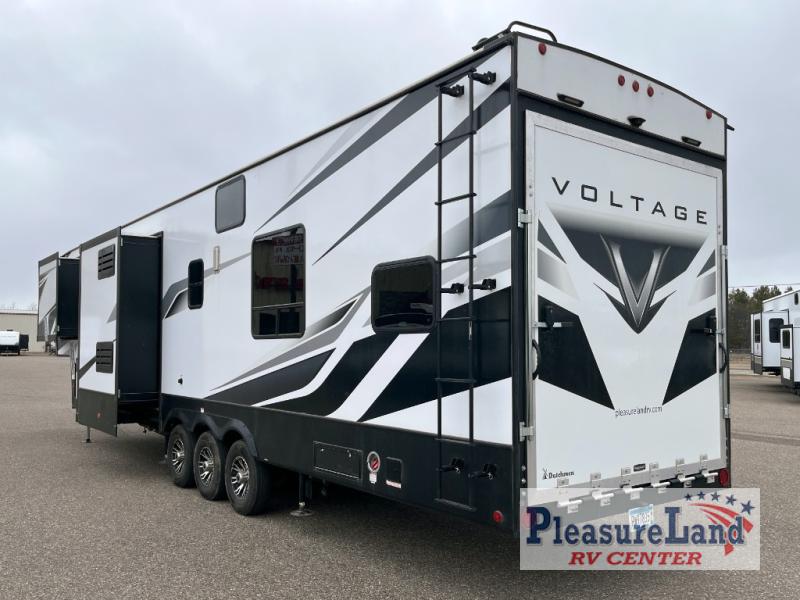 RV listing image