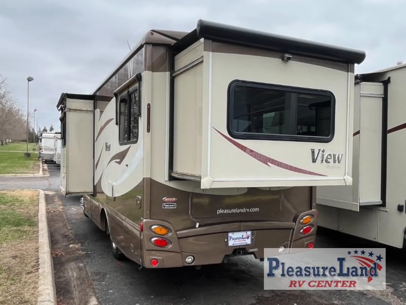 RV listing image