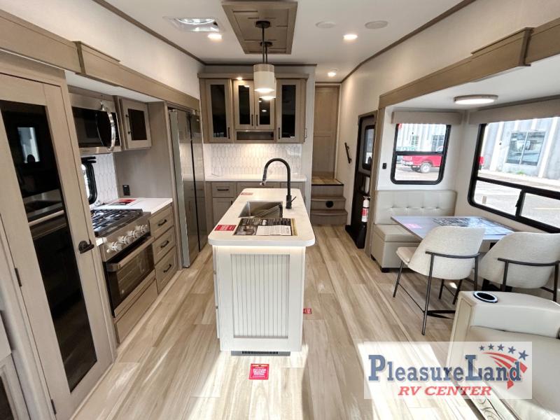 RV listing image