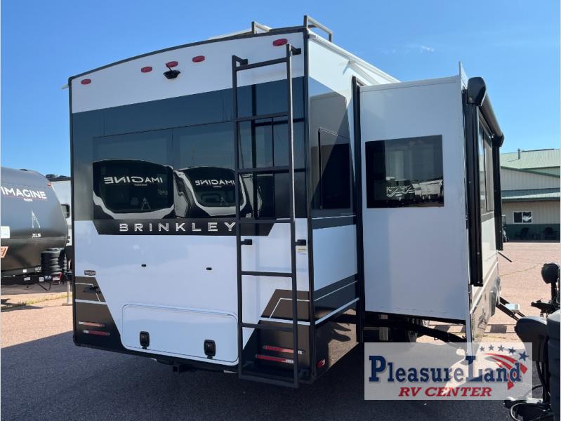 RV listing image
