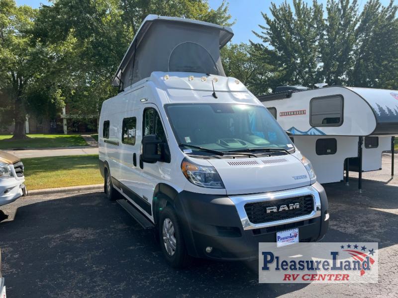 RV listing image