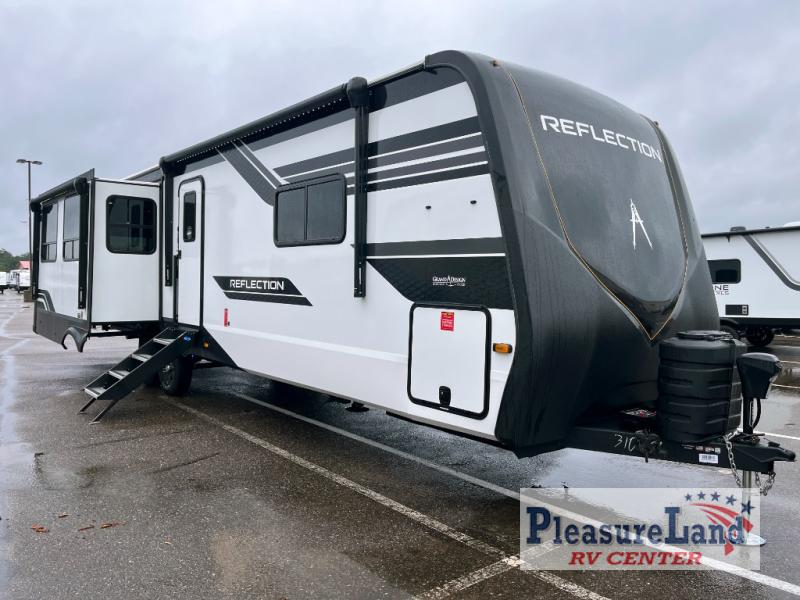 RV listing image