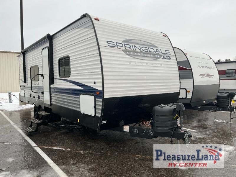 RV listing image