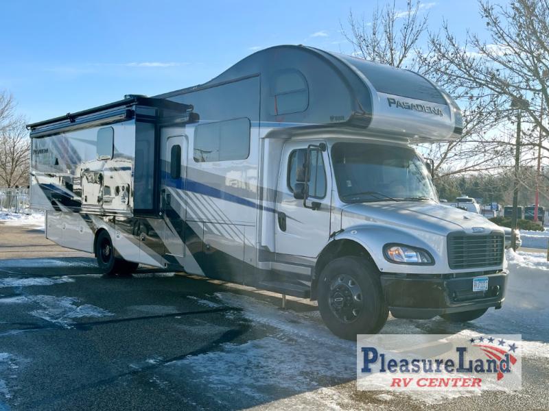 RV listing image