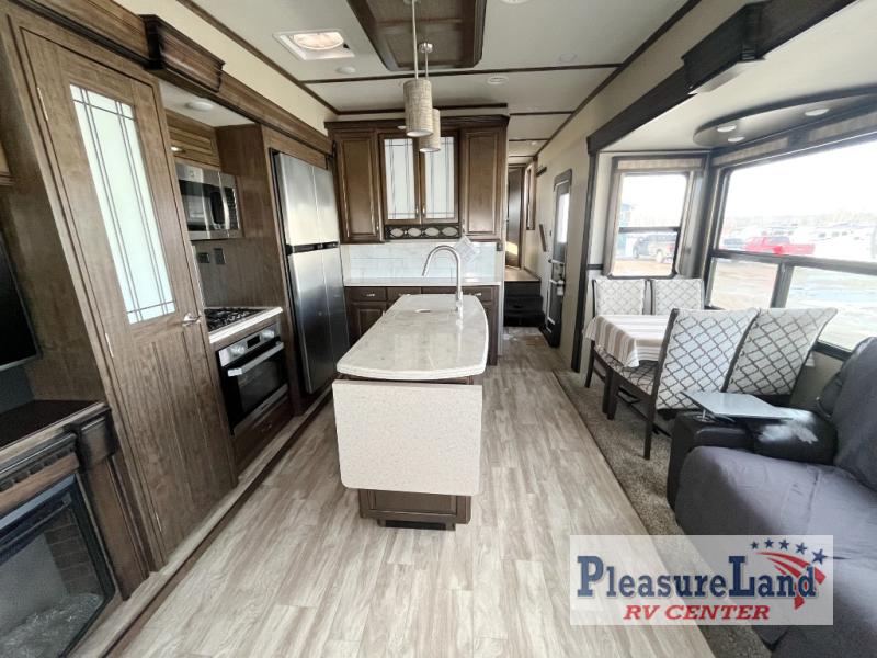 RV listing image