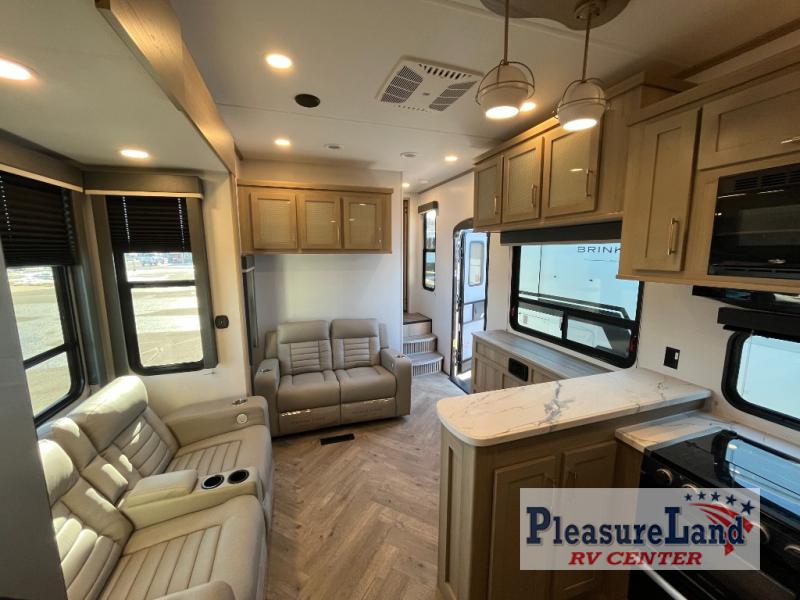 RV listing image