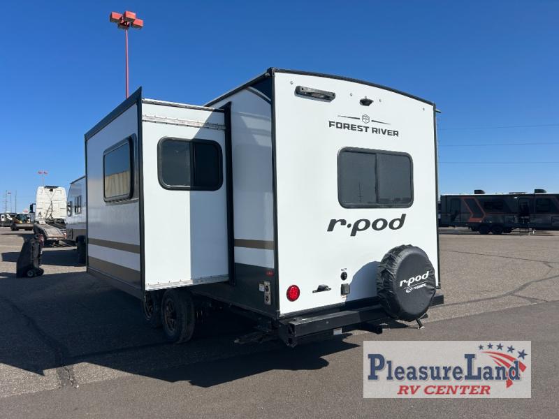 RV listing image