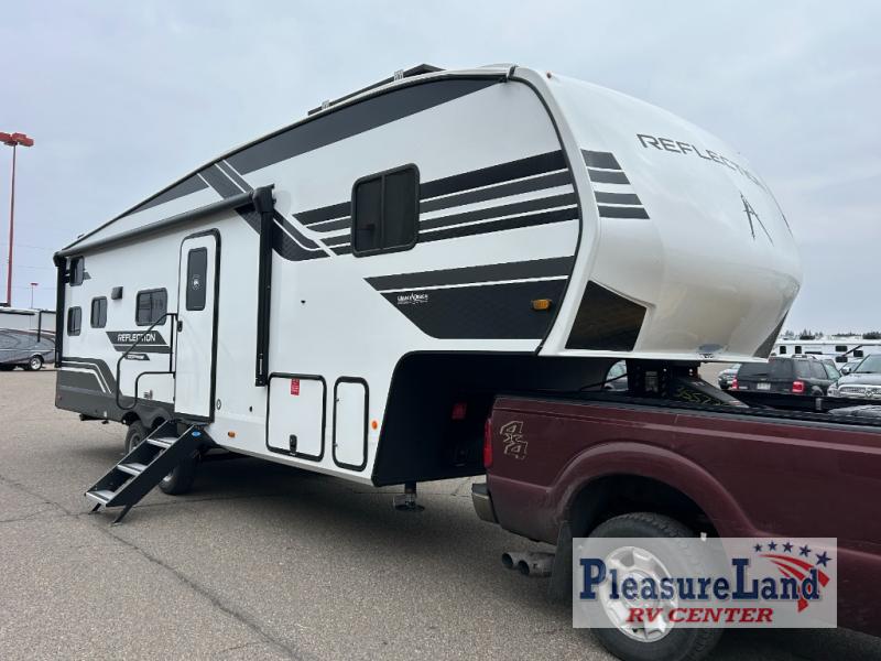 RV listing image