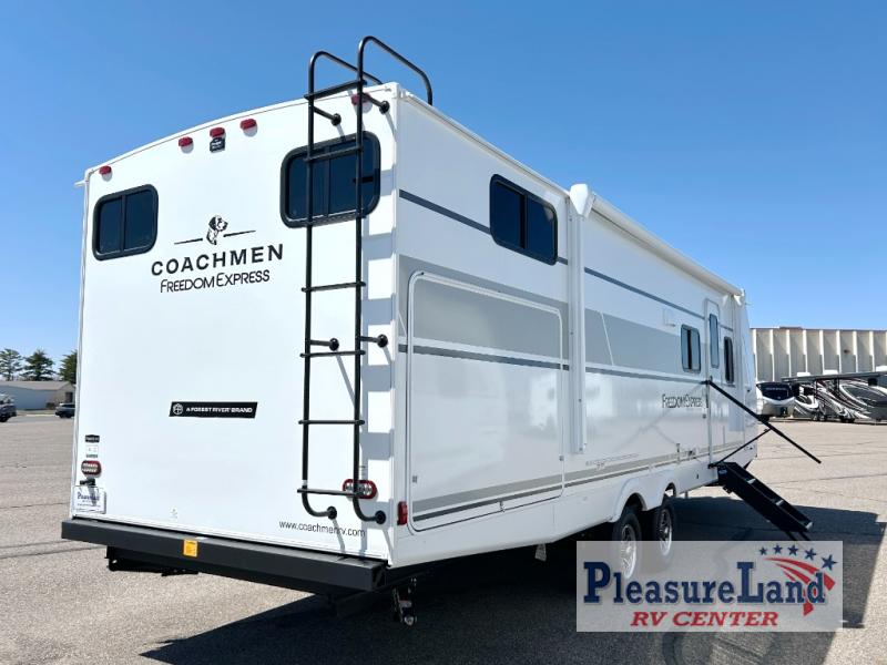 RV listing image