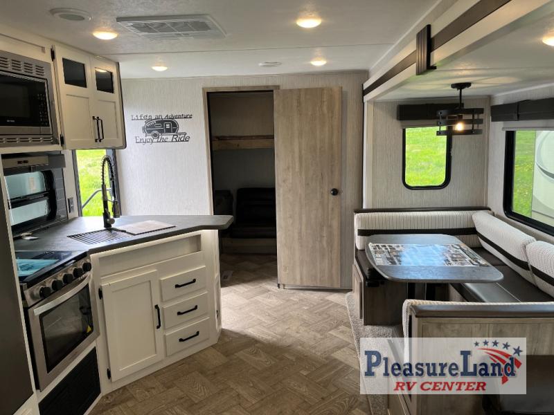 Used 2022 Palomino Puma 28BHSS Travel Trailer at PleasureLand RV | St ...