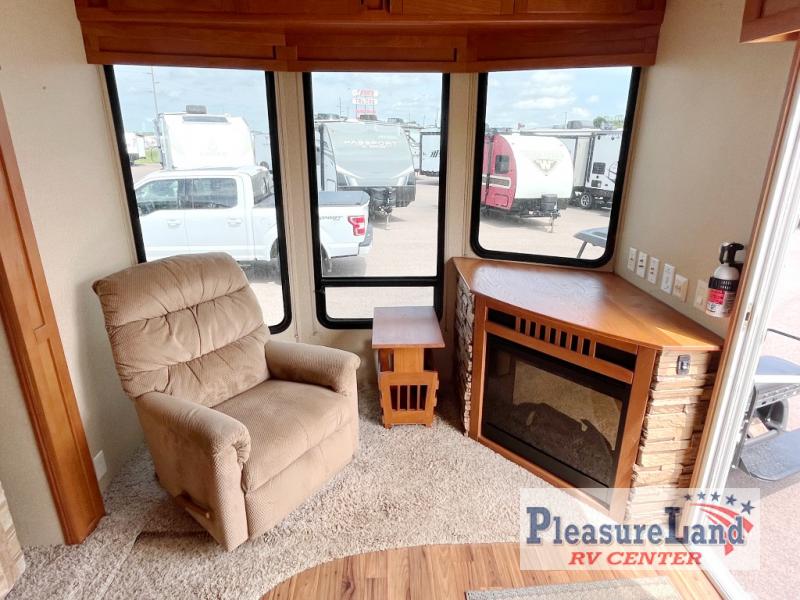 RV listing image