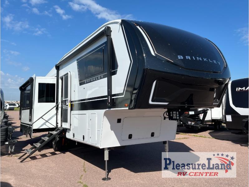 RV listing image