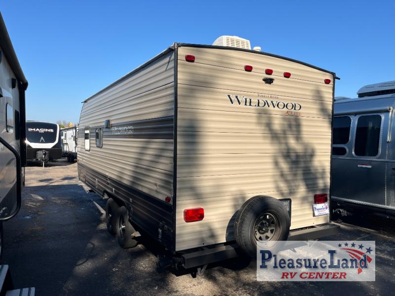 RV listing image