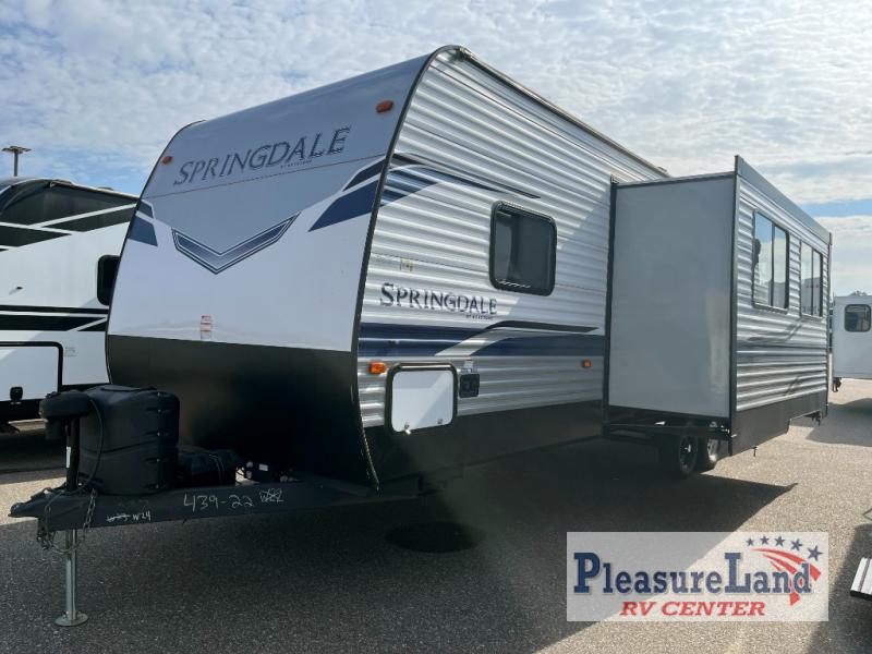 RV listing image