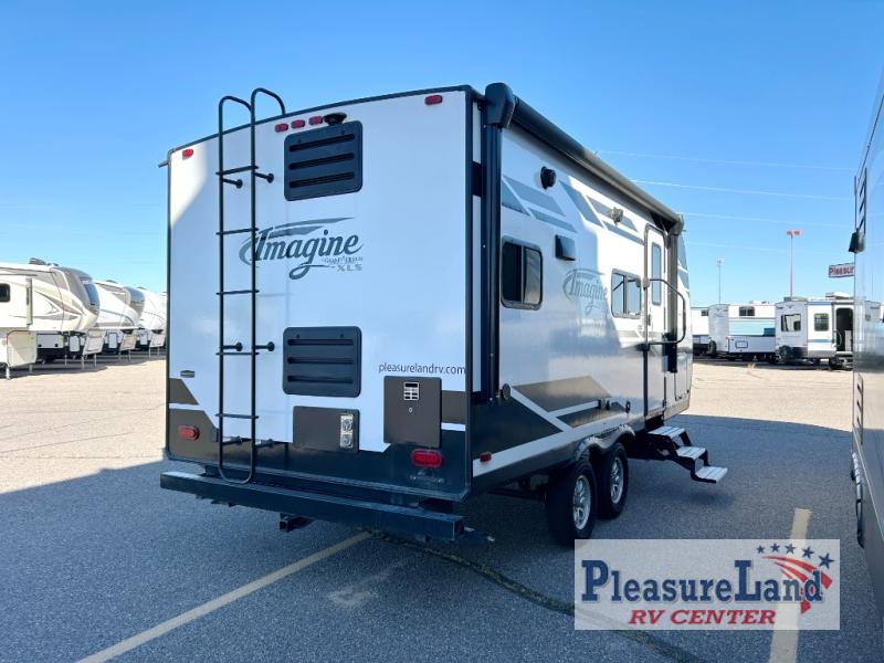 RV listing image