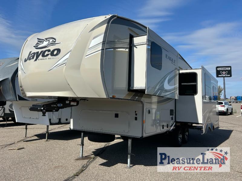 RV listing image