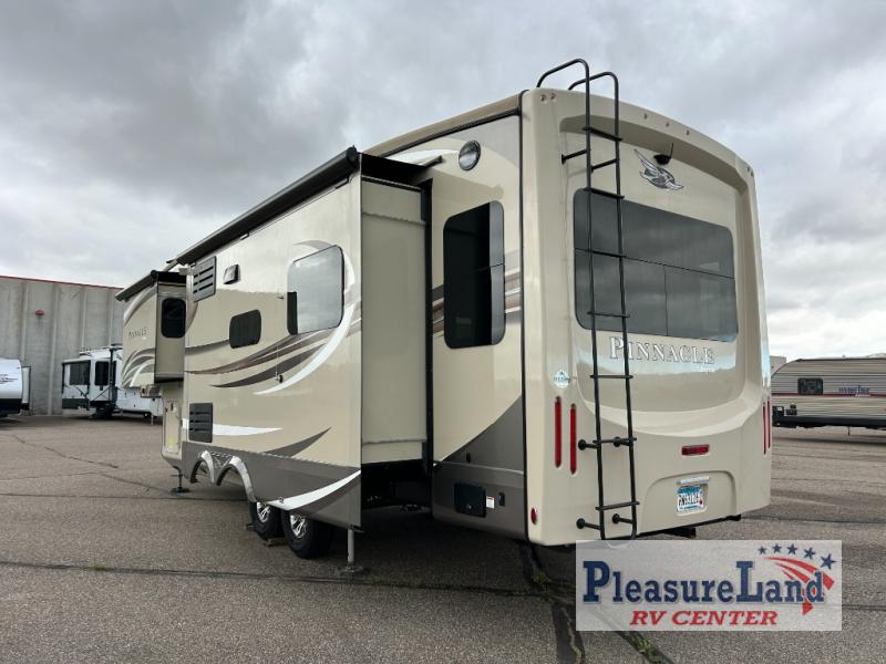 RV listing image