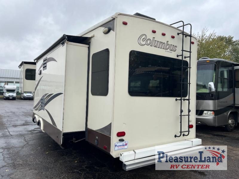 RV listing image