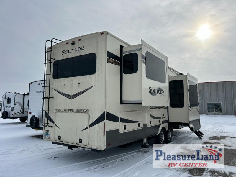 RV listing image