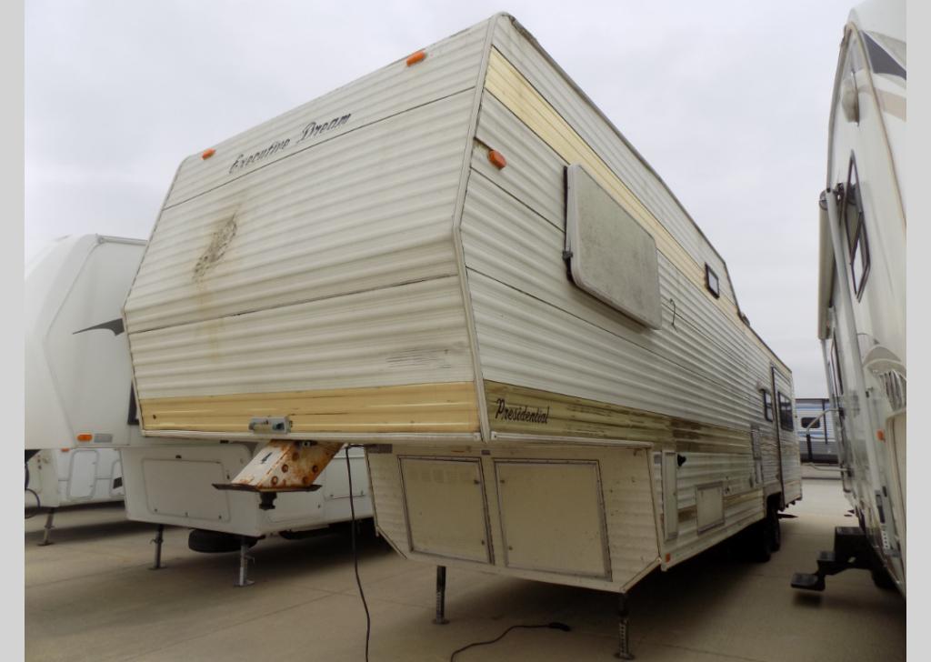 executive dream travel trailer