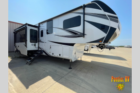 Used 2023 Grand Design Solitude 391DL R Photo