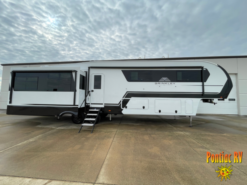 New 2024 Brinkley Model Z 3610 Fifth Wheel at Pontiac RV | Pontiac, IL ...