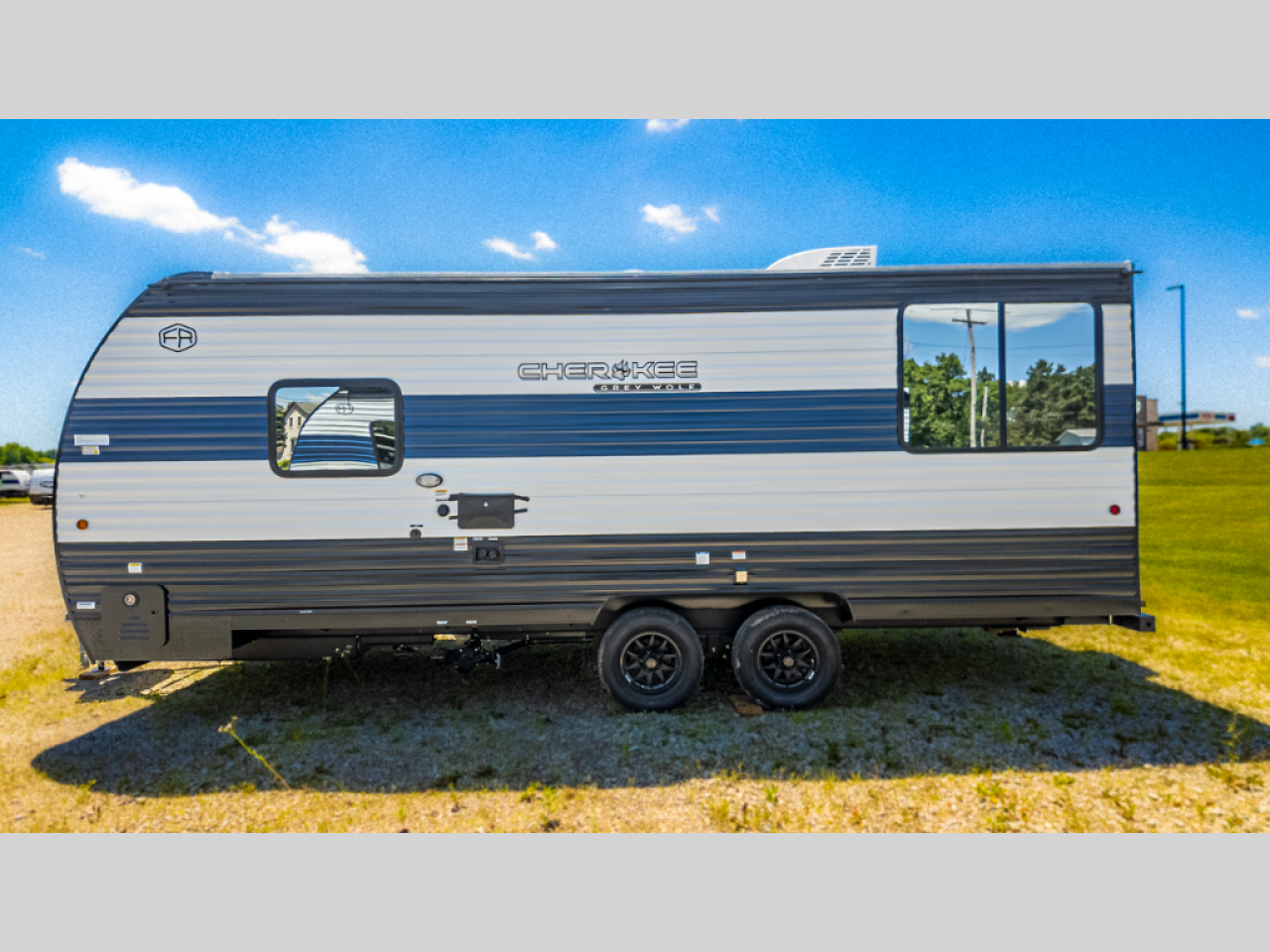New 2026 Forest River RV Cherokee Grey Wolf 20RDSE Travel Trailer