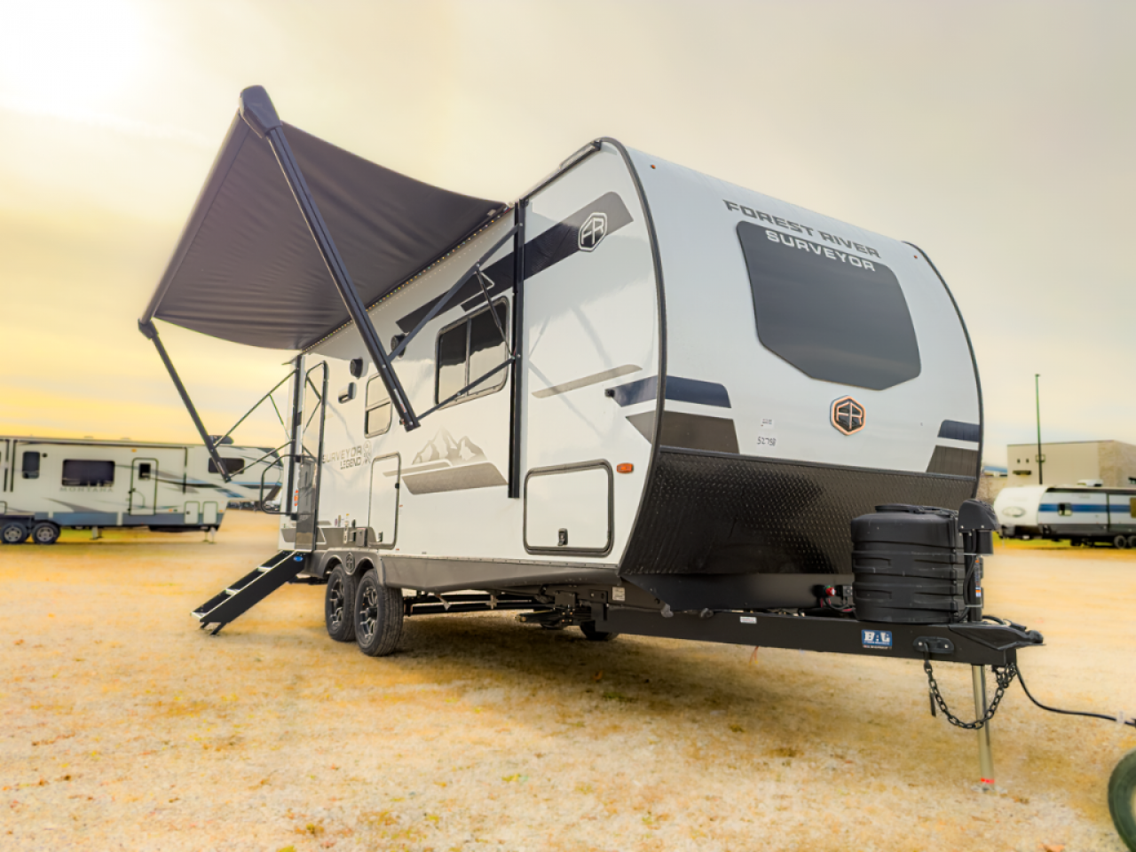 2026 Surveyor Legend 202RBLE exterior