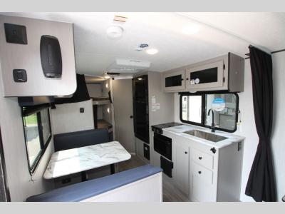 Coachmen RV - Apex Nano 186 BH - Off Grid - Murphy Bed - Primo RV - Ottawa's #1 RV Dealer