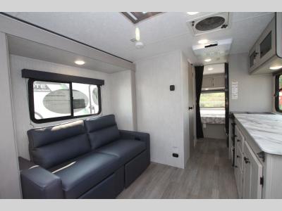 Coachmen RV - Apex Nano 213 RDS - Off Grid - Stargazer - Primo RV Centre - Ottawa's #1 RV Dealer