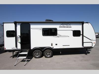 Coachmen RV - Apex Nano 221 RLS - Stargazer - Off Grid - Primo RV Centre - Ottawa's #1 RV Delear