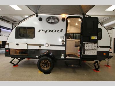 R-Pod - RP-17 - Forest River Inc - Primo RV Centre - Ottawa's #1 RV Dealer