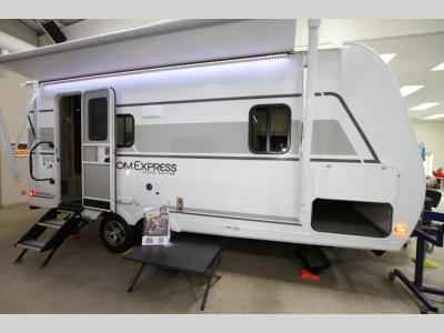 Coachmen RV - Freedom Express SE - 19 SE - Primo RV Centre - Ottawa's #1 RV Dealer