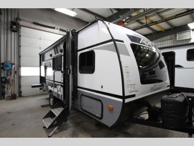 Coachmen RV - Apex 194 BHS - Off Grid- Primo RV Centre - Ottawa's #1 RV Dealer