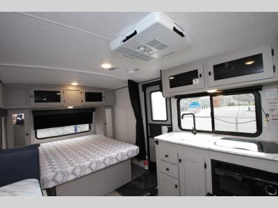 Coachmen RV - Apex Nano 208 BHS - Off Grid - Primo RV Centre - Ottawa's #1 RV Dealer