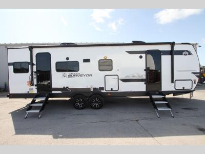 Forest River - Grand Surveyor 253 RLS - Primo RV Centre - Ottawa's #1 RV Dealer