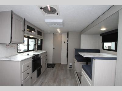Coachmen RV - Apex Nano 190 RBS - Off Grid - Stargazer - Primo RV Centre - Ottawa's #1 RV Dealer