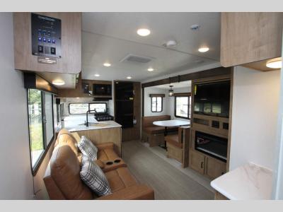 Coachmen RV - Freedom Express Ultralite 274 RKS - Primo RV Centre - Ottawa's #1 RV Dealer
