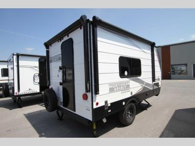 Coachmen RV - Northern Spirit Deluxe - Compact - Primo RV Centre - Ottawa's #1 RV Dealer