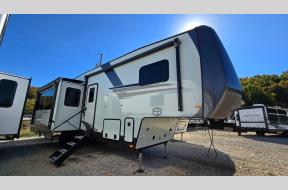 New 2025 Forest River RV Rockwood Signature R378BH Photo